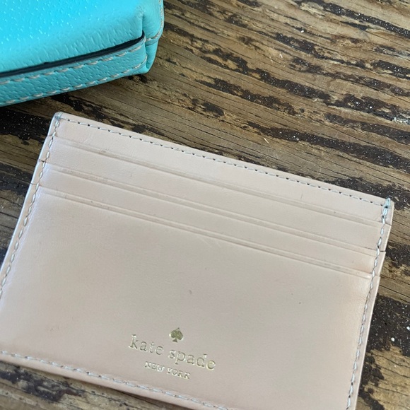 Pocketbook - Picture 1 of 5